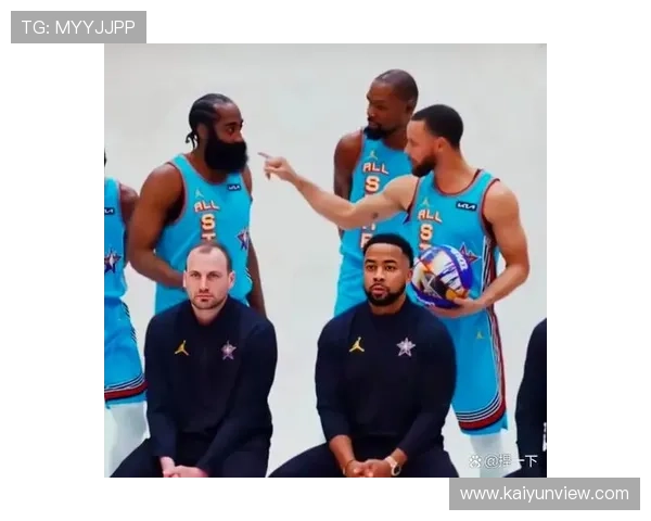 NBA季后赛激战正酣詹姆斯与字母哥领衔争夺总冠军之路