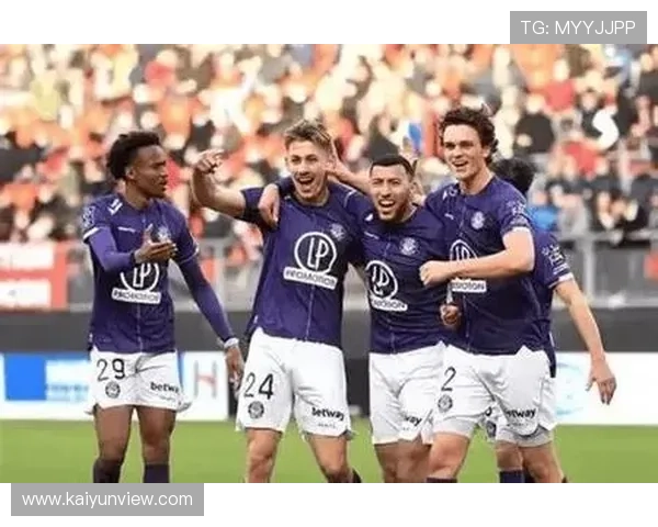 图卢兹俱乐部签约新援强化阵容备战赛季 决心冲击更高目标