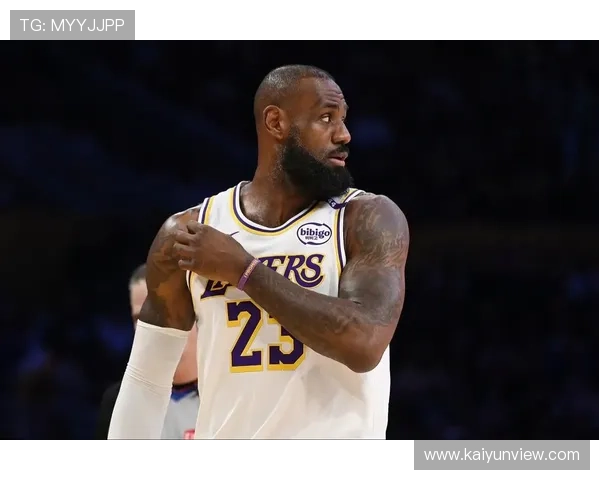 湖人大战快船关键对决詹姆斯状态火热带队力争连胜